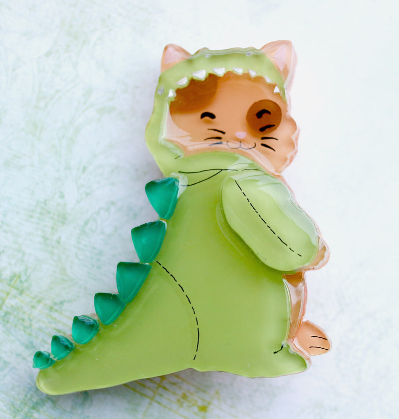 Vera Chan cat dino brooch shops